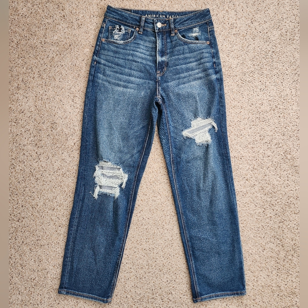 American Eagle distressed Mom Jean Straight Leg